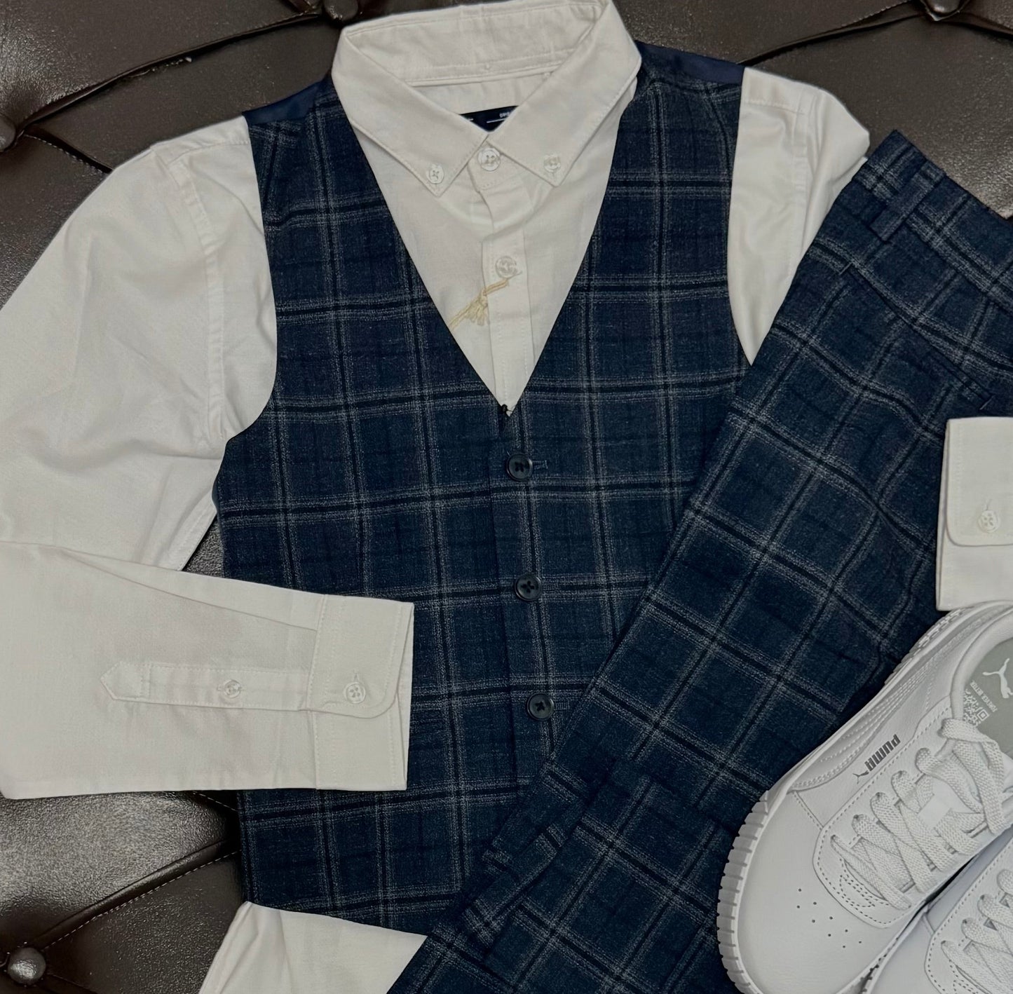 Blue Check 3-Piece Set + Puma White Sneakers