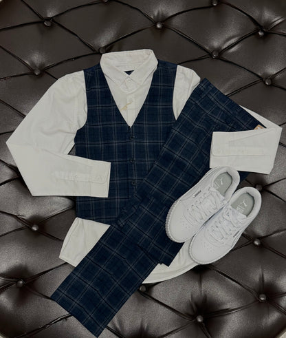 Blue Check 3-Piece Set + Puma White Sneakers