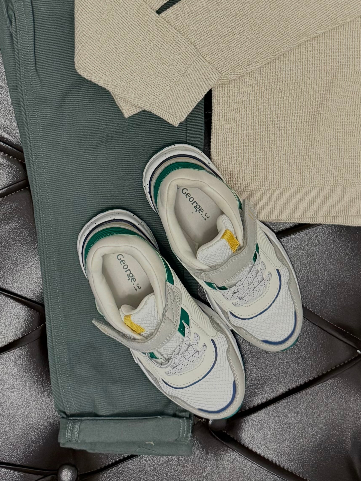 Sage Knit Sweater + Deep-Green Jogger Pants + White Sneakers