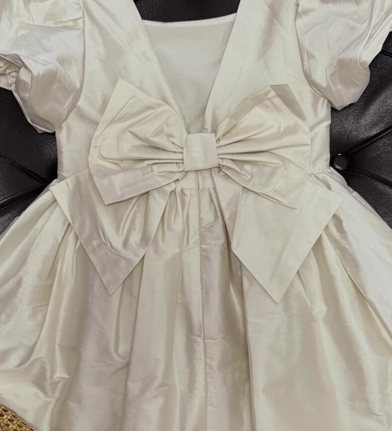 Mark & Spencer Ivory Couture Bow Dress Set